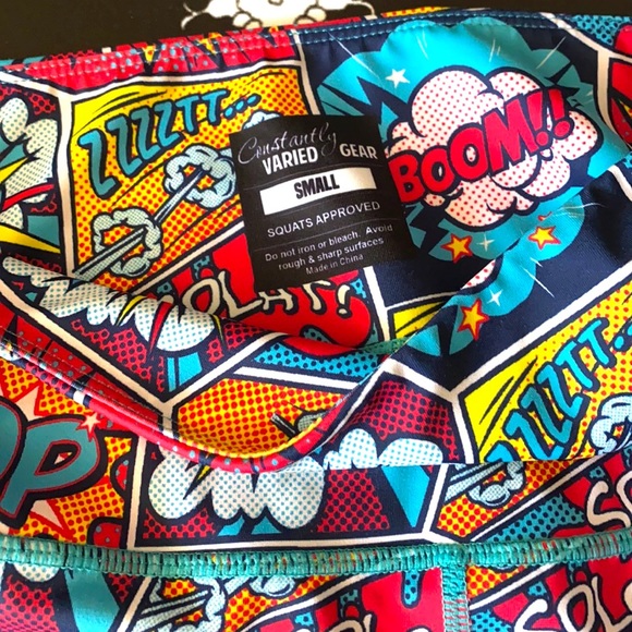 🍀 NEW! Colorful Super Hero Workout Legging Capris - Picture 4 of 6